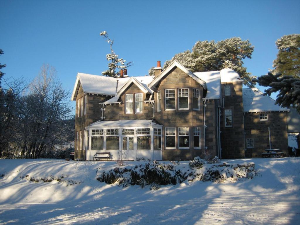 Coig Na Shee Guest House Newtonmore Exteriör bild