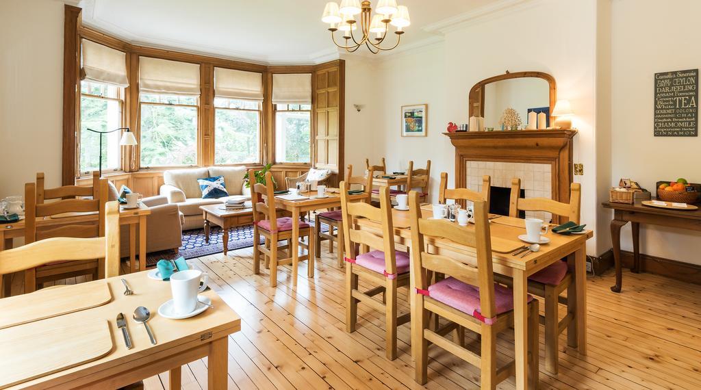 Coig Na Shee Guest House Newtonmore Exteriör bild