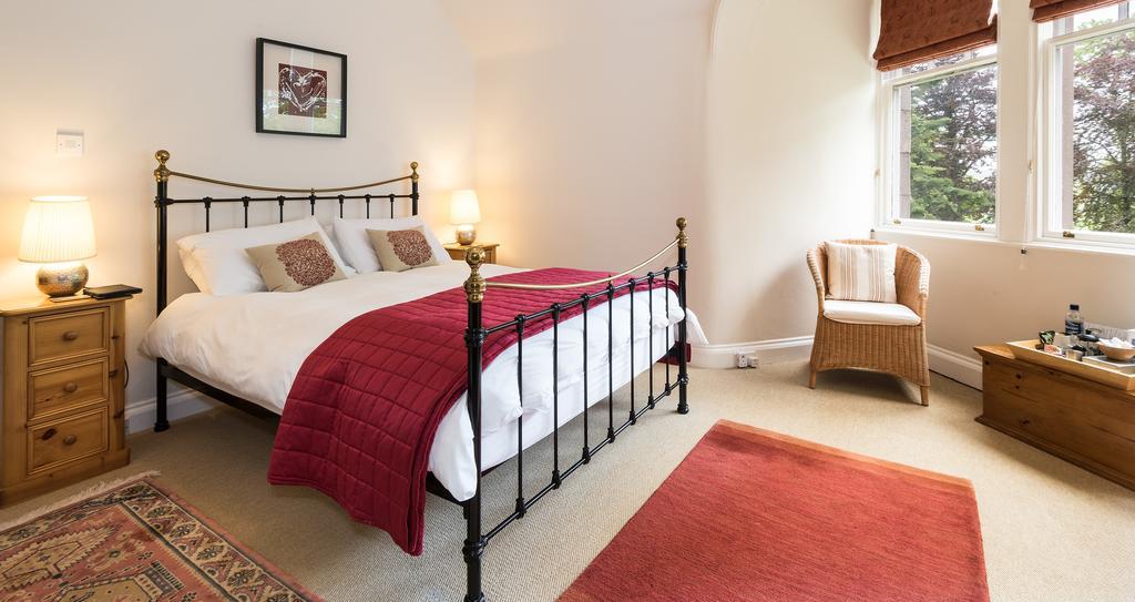 Coig Na Shee Guest House Newtonmore Exteriör bild